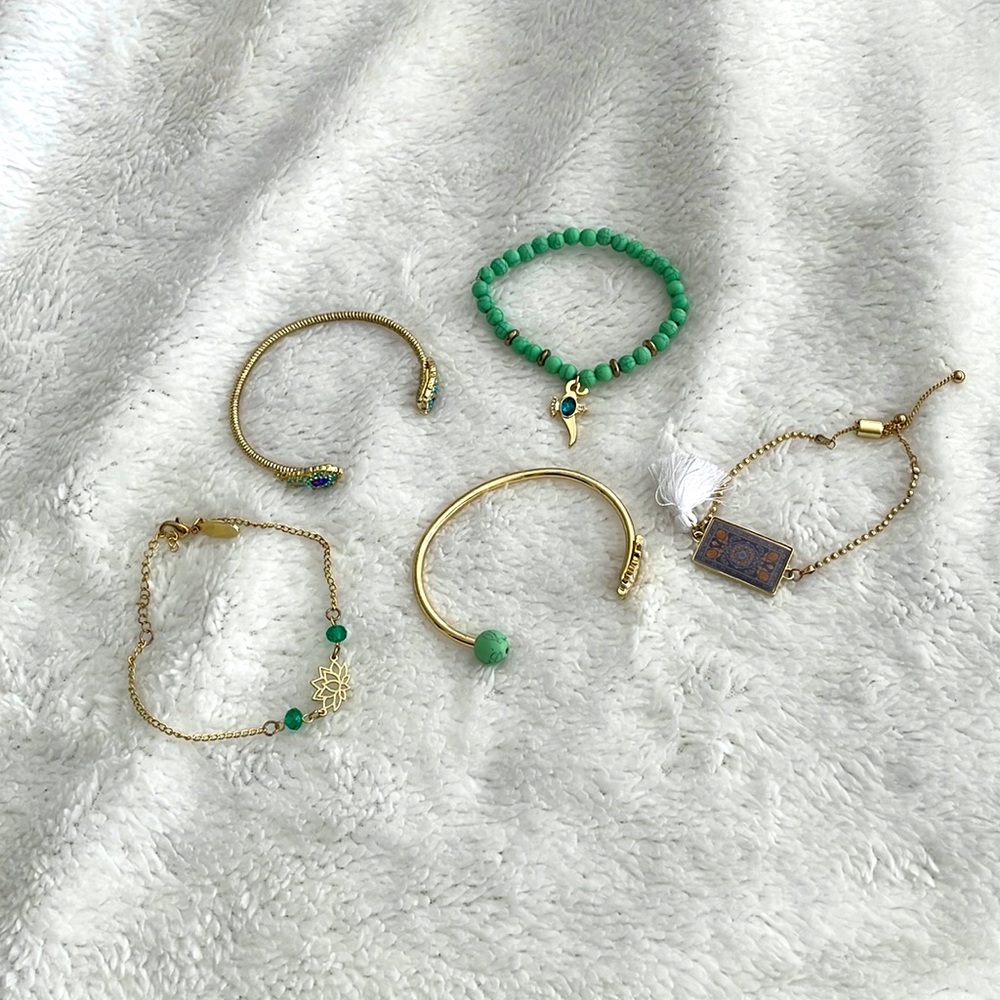 Disney’s Aladdin Bracelet Set
